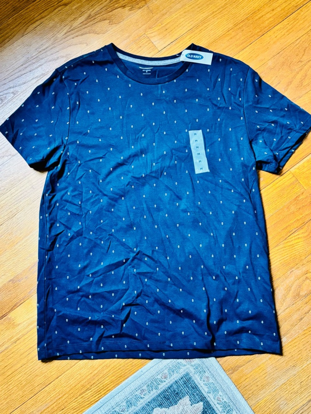 NWT Old Navy Dark Blue Short-Sleeve Tee with Small Anchor - Picture 8 of 9